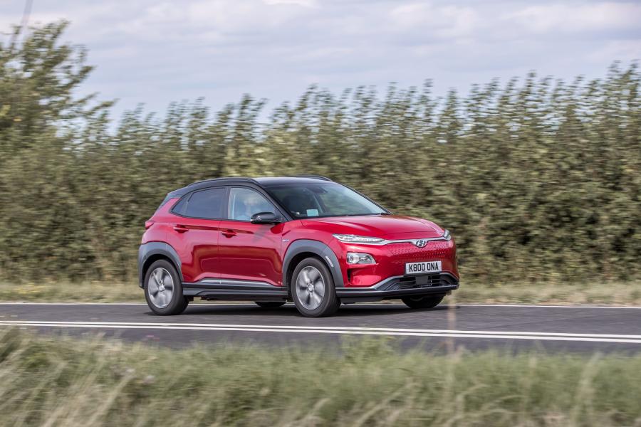  Hyundai Kona Electric (OS) 2018 года  (UK) (фото 32 из 40)